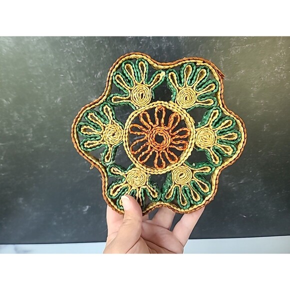Vintage Woven Floral Trivet - Picture 3 of 10